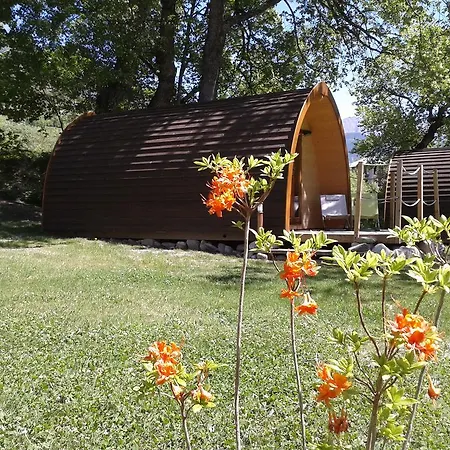 Les Cabanes Du Martagon